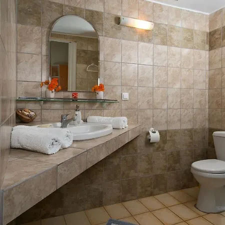 Bristol Aparthotel *