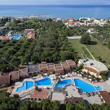 Hotel de apartamente Bristol Roda (Corfu)